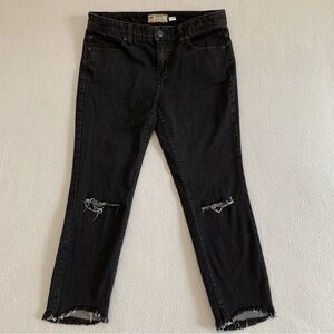 Free People Jeans Women's Mid Rise Skinny Distressed Cropped‎ Black Size 30W